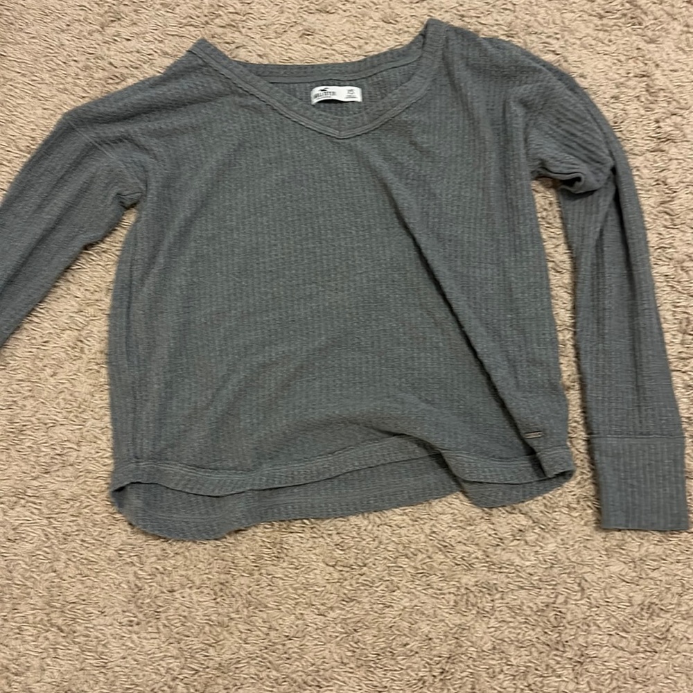 Hollister v neck sweater